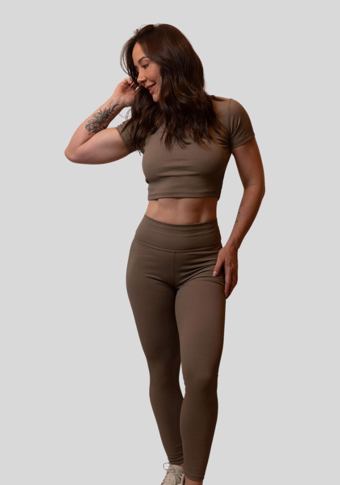 CONJUNTO CANELADO